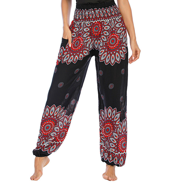 Boho Icon Pants – 70s Statement Hose mit fließendem Ethno-Print