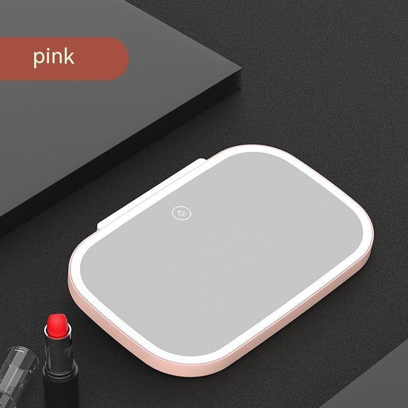 Beauty-Tool „Soft Light Mirror“ – sanftes Licht ohne Blendung